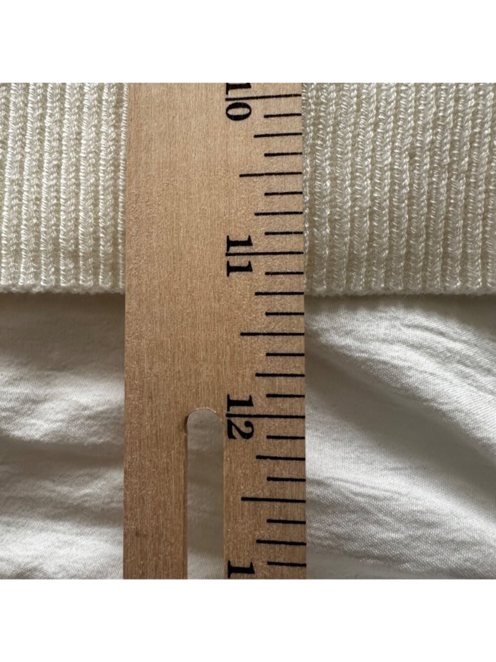 French Connection Jaida Top M Summer White Wool Blend MSRP $98 Capsule Academia - Picture 14 of 14
